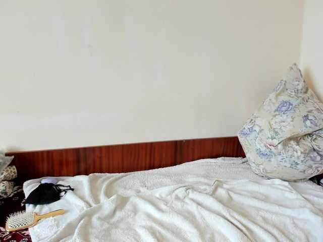  Honeykrisspussy chat room