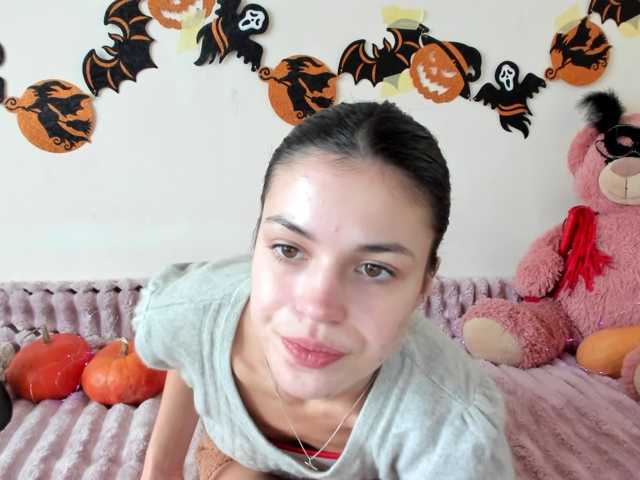 Live трансляция Honeykrisspussy - slutnetki.online