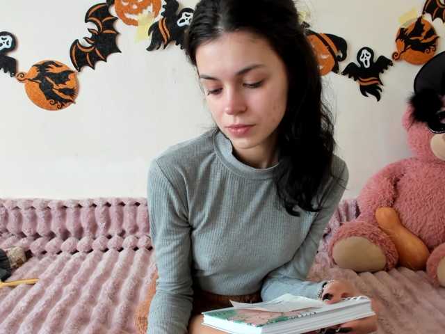 Honeykrisspussy