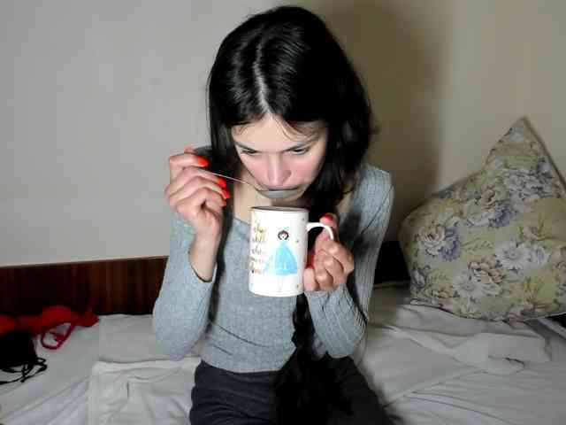 Honeykrisspussy webcam