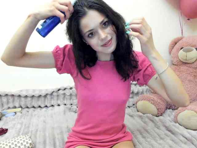 Honeykrisspussy webcam