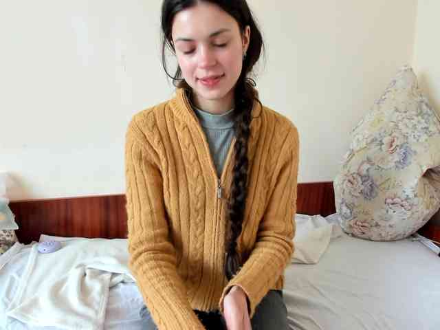 Honeykrisspussy webcam