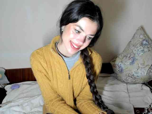 Honeykrisspussy webcam