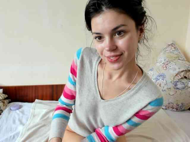 Honeykrisspussy webcam