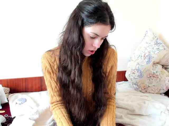 Honeykrisspussy webcam