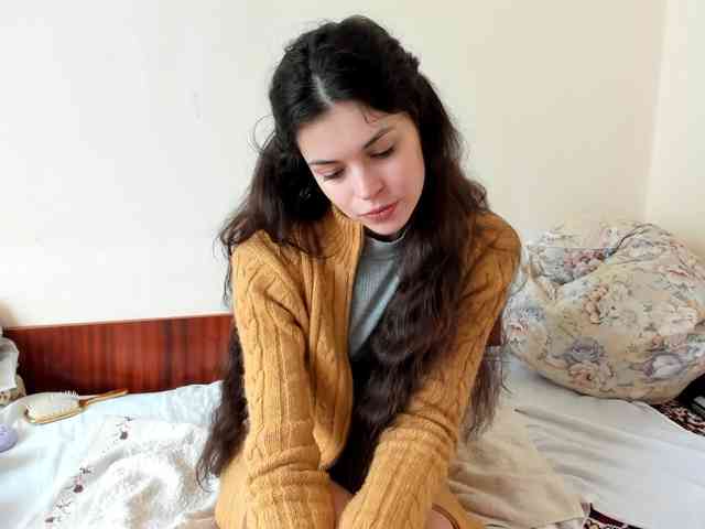 Honeykrisspussy webcam