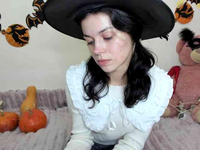 Honeykrisspussy webcam