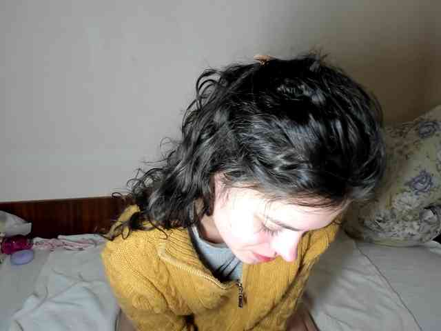Honeykrisspussy webcam