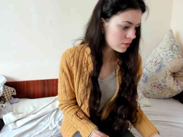 Модель: Honeykrisspussy