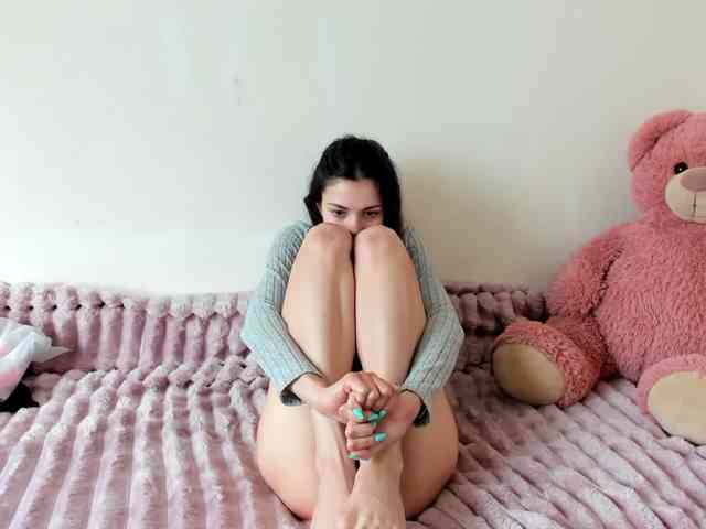 Honeykrisspussy webcam