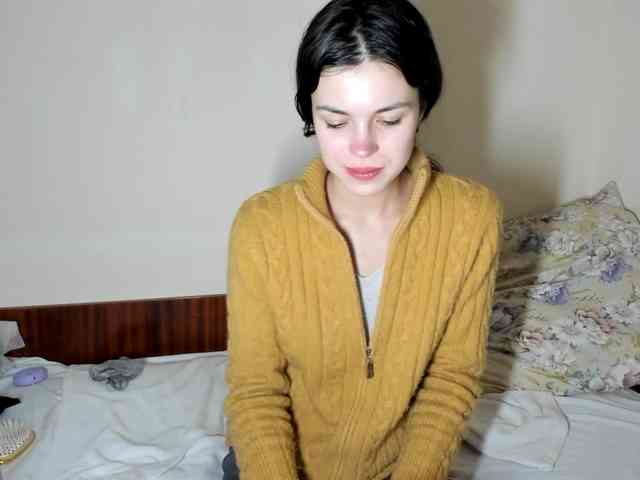 Honeykrisspussy webcam