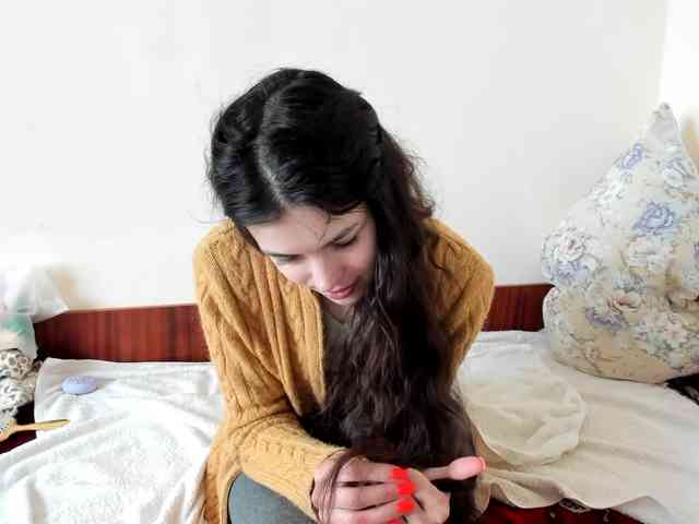 Honeykrisspussy webcam