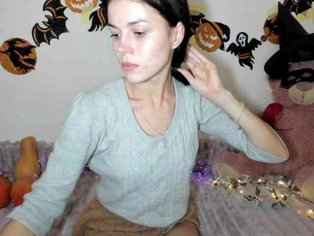 Honeykrisspussy webcam
