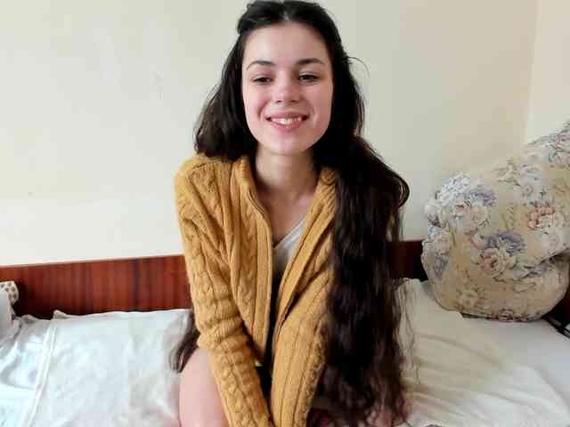 Honeykrisspussy webcam