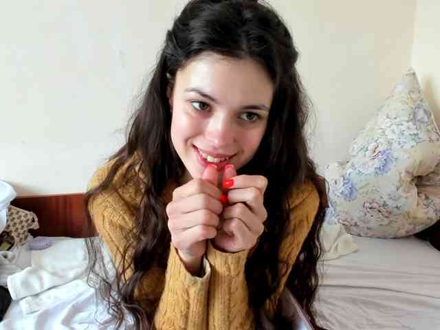 Model: Honeykrisspussy