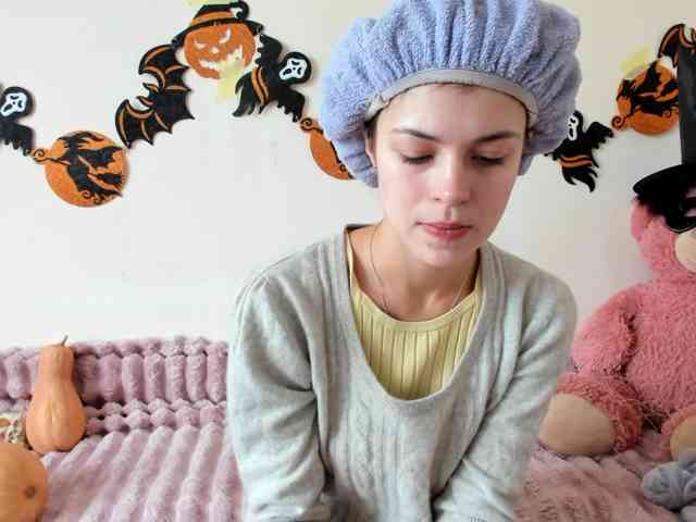 Honeykrisspussy webcam