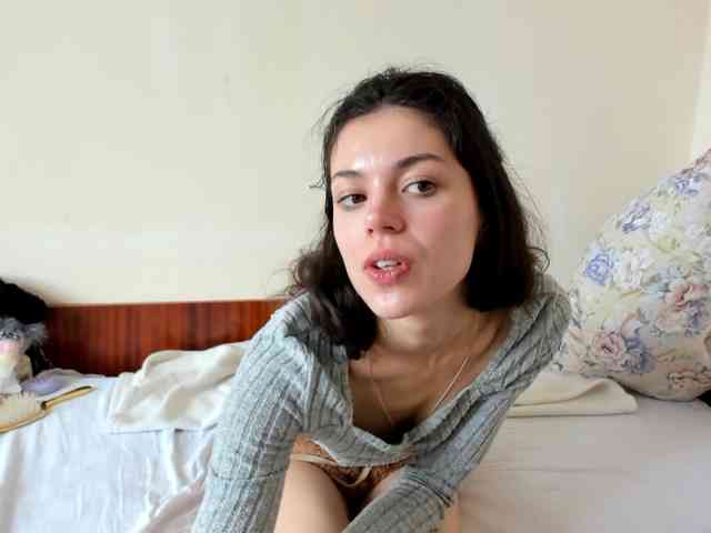 Honeykrisspussy webcam