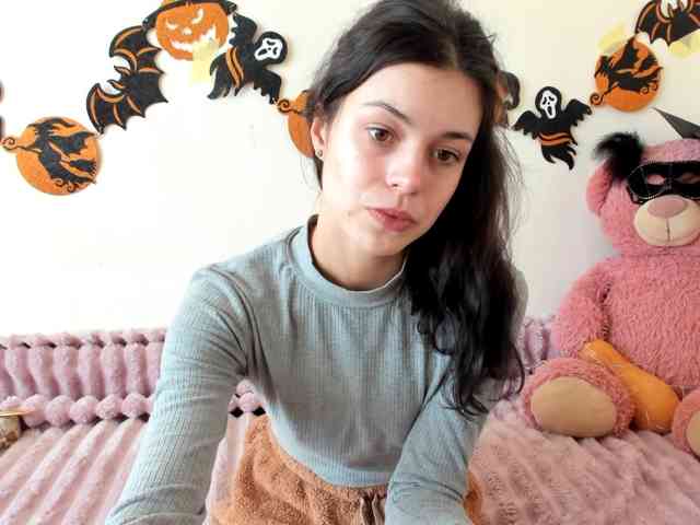 Honeykrisspussy webcam