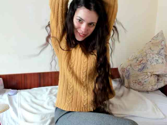 Honeykrisspussy webcam