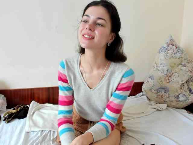 Honeykrisspussy webcam