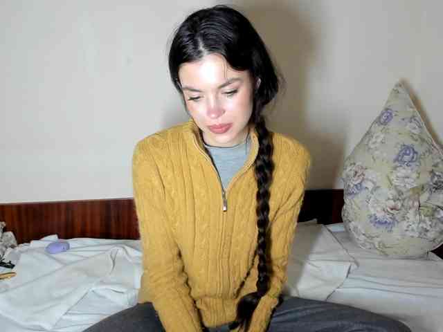 Honeykrisspussy webcam