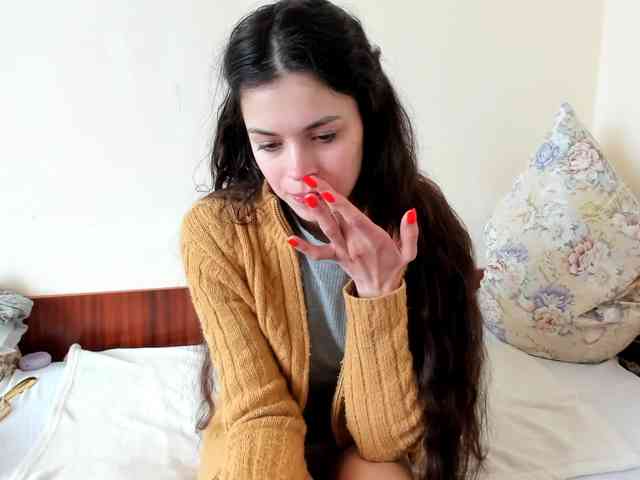 Honeykrisspussy webcam