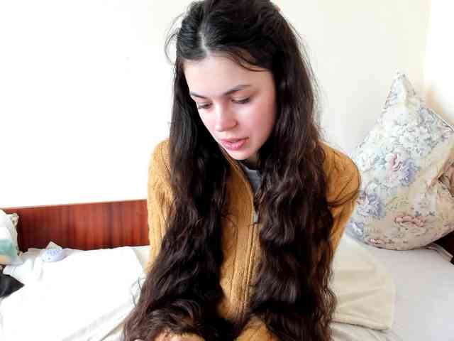 Honeykrisspussy webcam