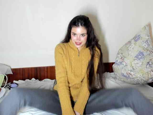 Honeykrisspussy webcam