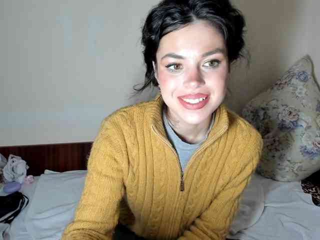 Honeykrisspussy webcam
