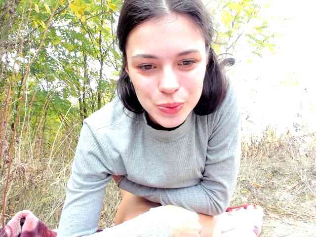 Модель: Honeykrisspussy