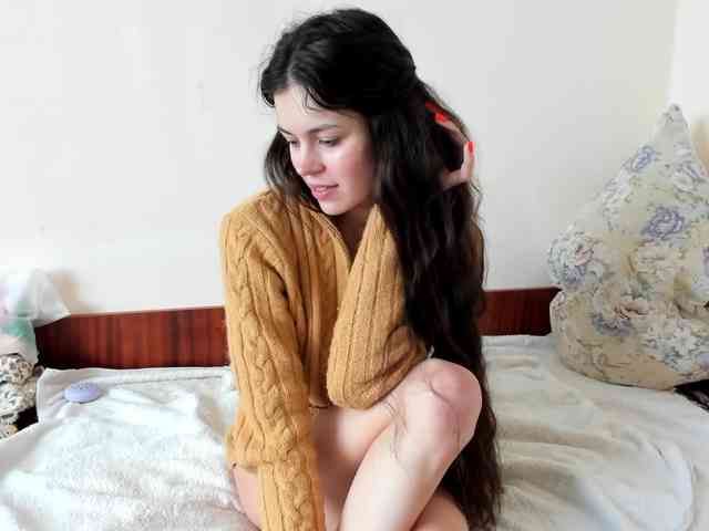 Honeykrisspussy webcam