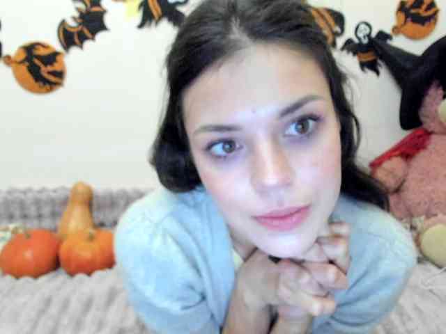 Honeykrisspussy