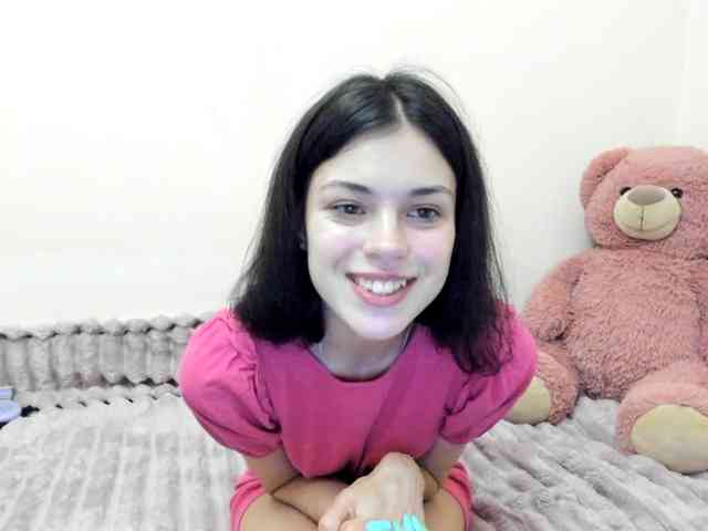 Honeykrisspussy webcam