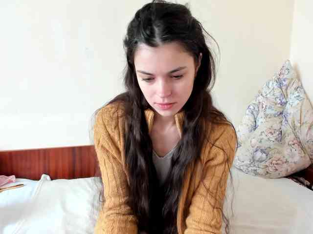 Honeykrisspussy webcam