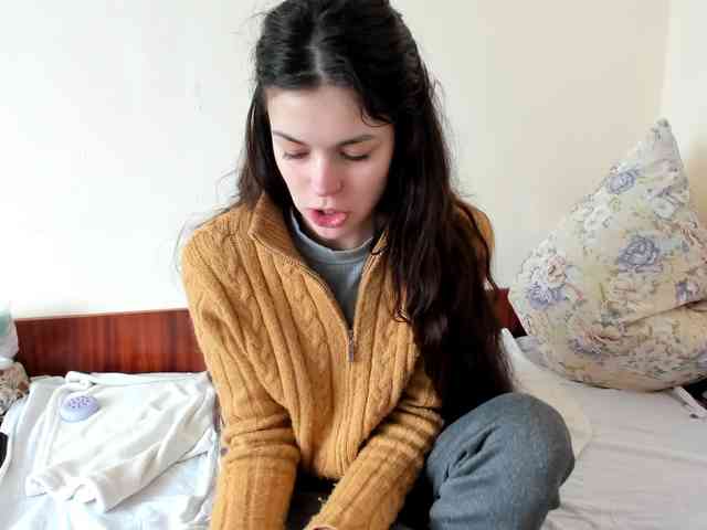 Honeykrisspussy webcam