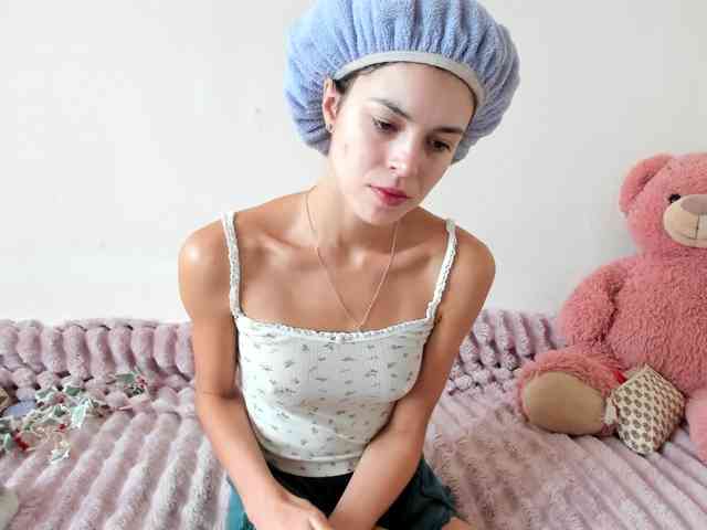 Honeykrisspussy webcam