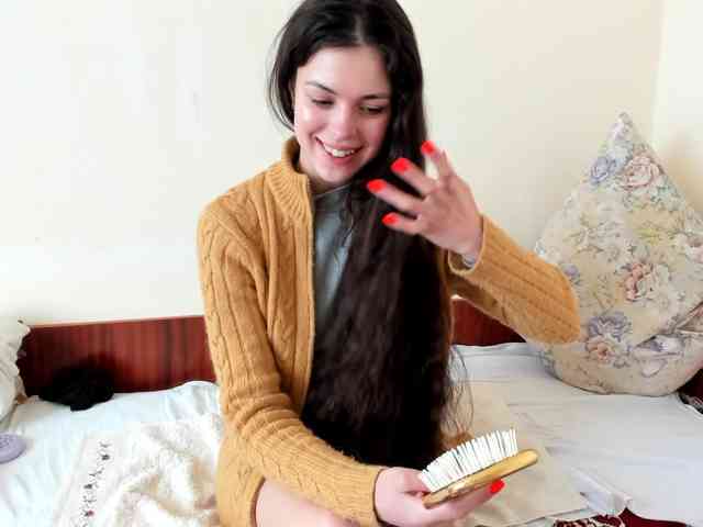 Honeykrisspussy webcam