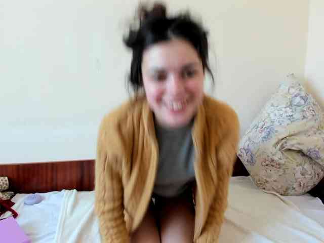 Honeykrisspussy webcam