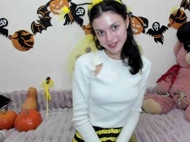 Honeykrisspussy webcam