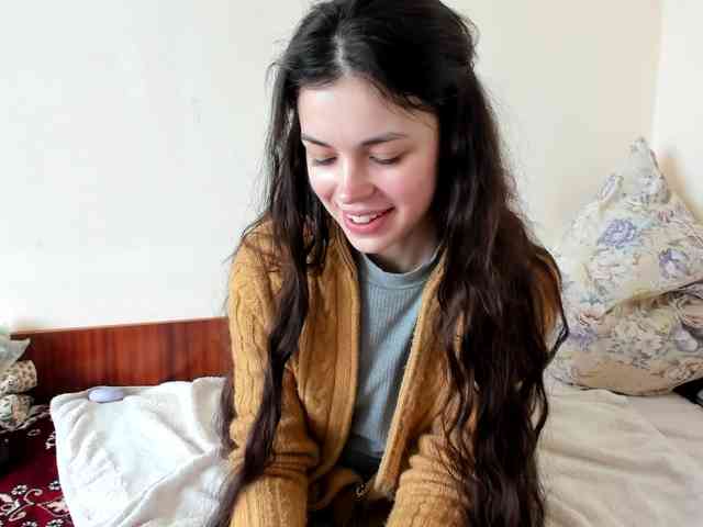 Honeykrisspussy webcam