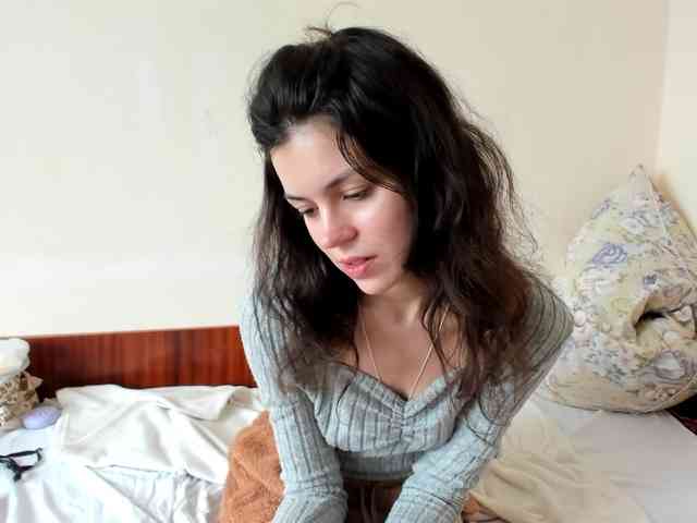 Honeykrisspussy webcam