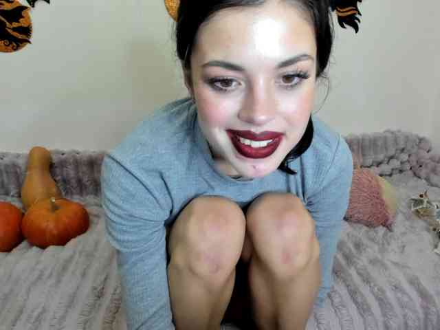 Honeykrisspussy webcam
