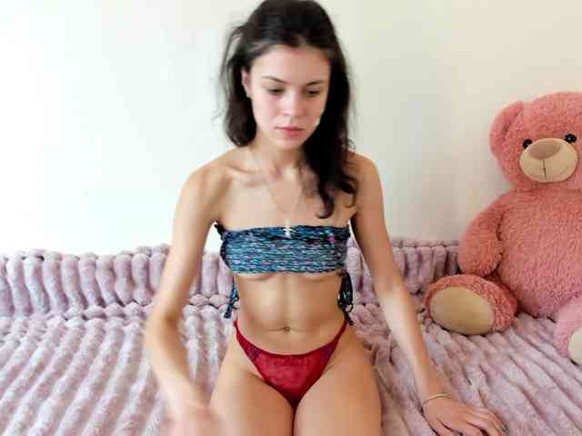 Honeykrisspussy webcam