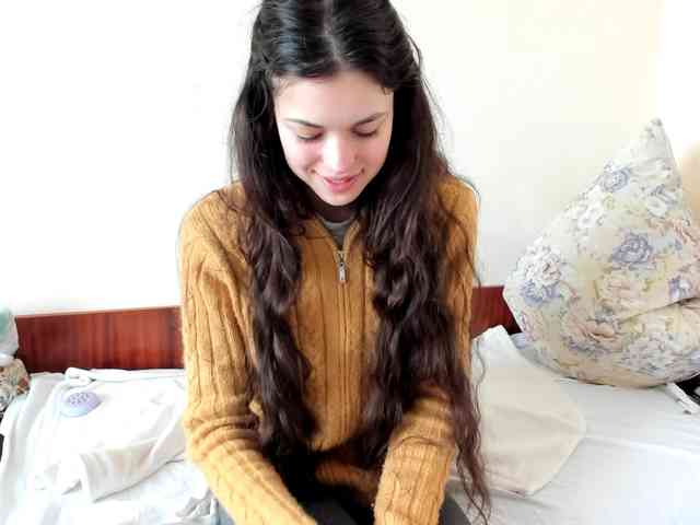 Honeykrisspussy webcam