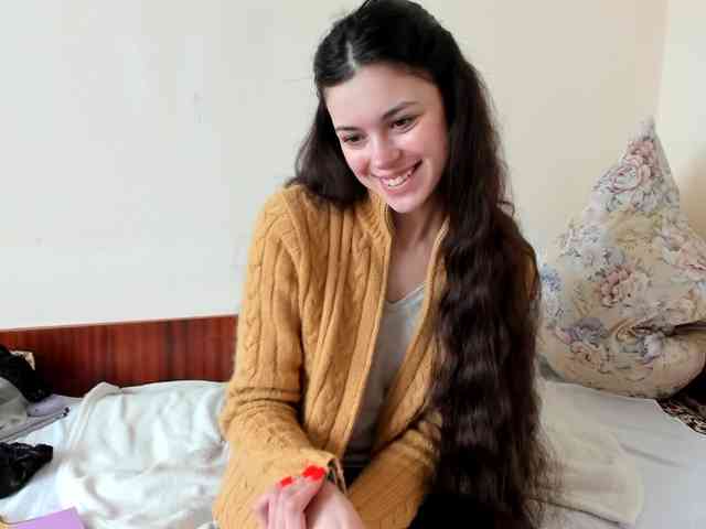 Honeykrisspussy webcam