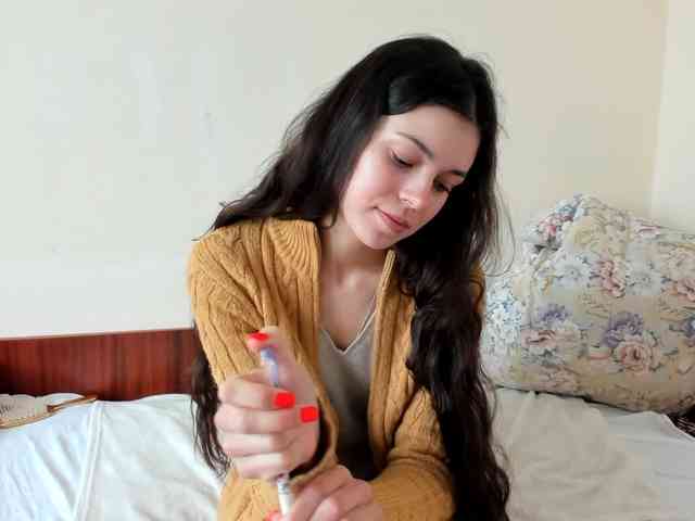 Honeykrisspussy webcam