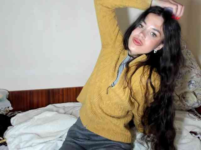 Honeykrisspussy webcam