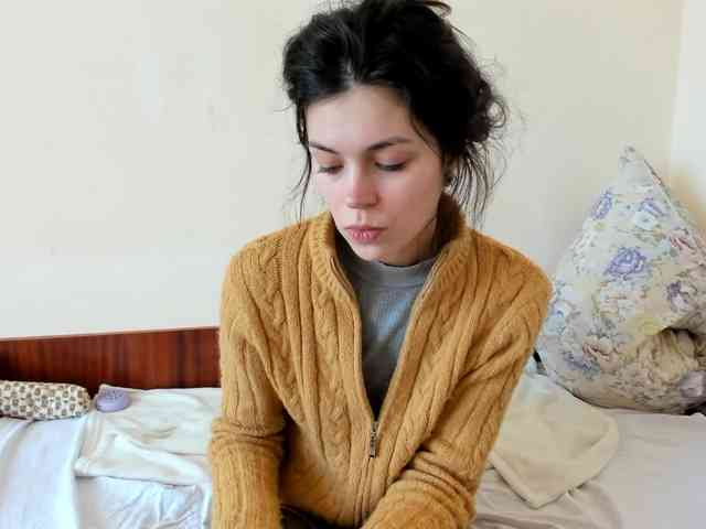 Honeykrisspussy webcam