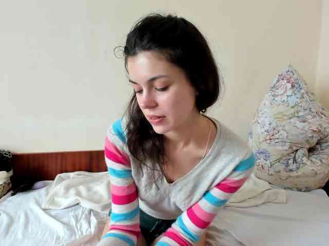 Honeykrisspussy webcam