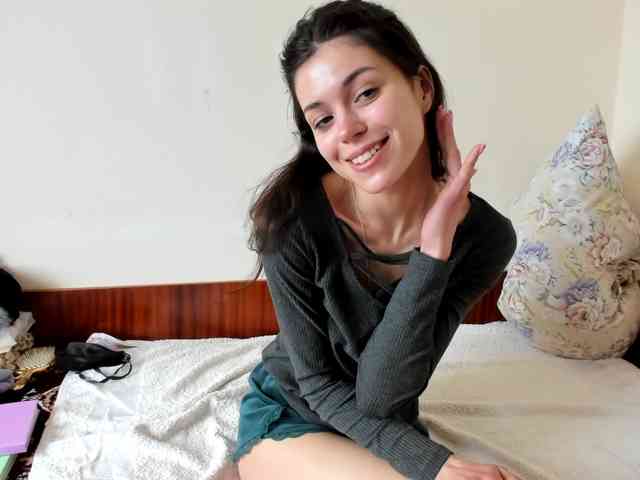 Honeykrisspussy webcam